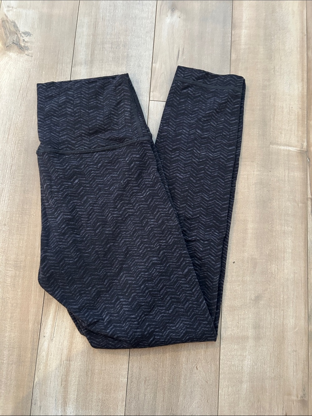 Lululemon Dark Grey Patterned legging High-Rise